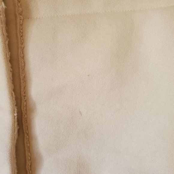 Quebec Sherpa Vest - Picture 16 of 16